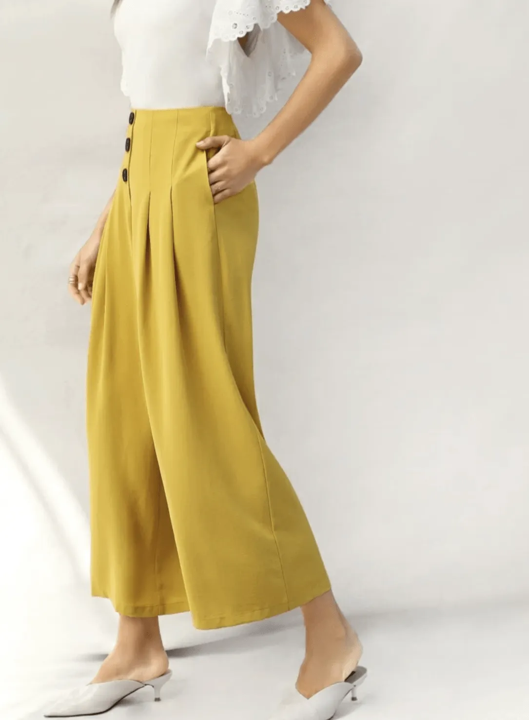 Back Zipper Front Pleated Wide Leg Pants