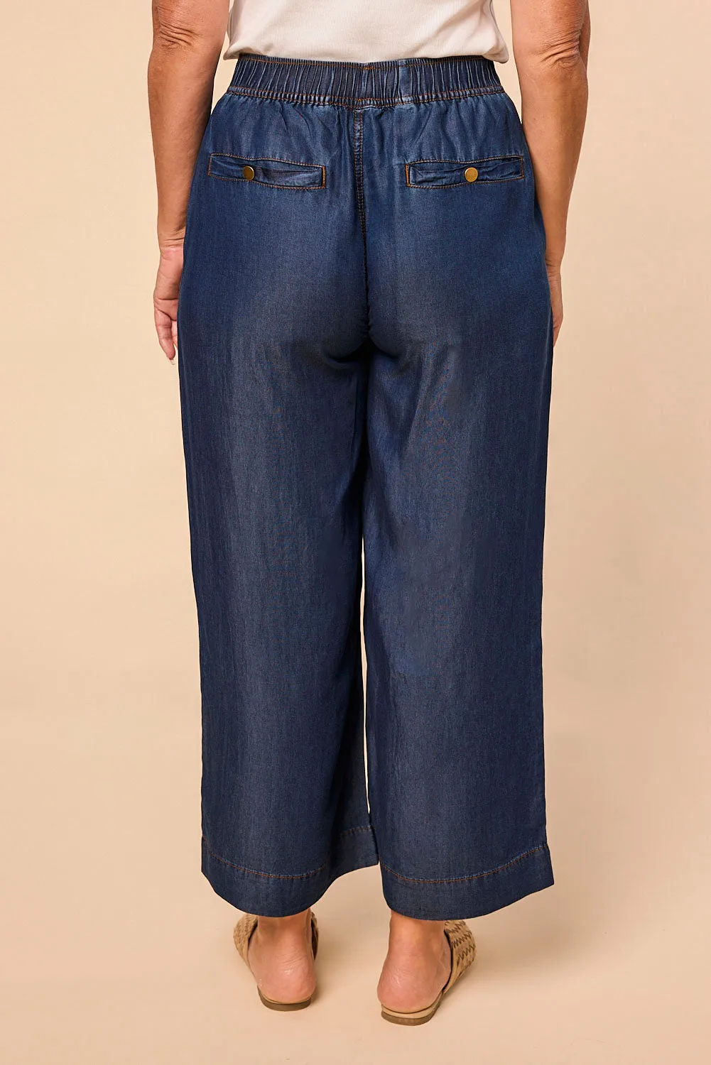 Breezy Cropped Relaxed Tencel Pant in Dark Wash