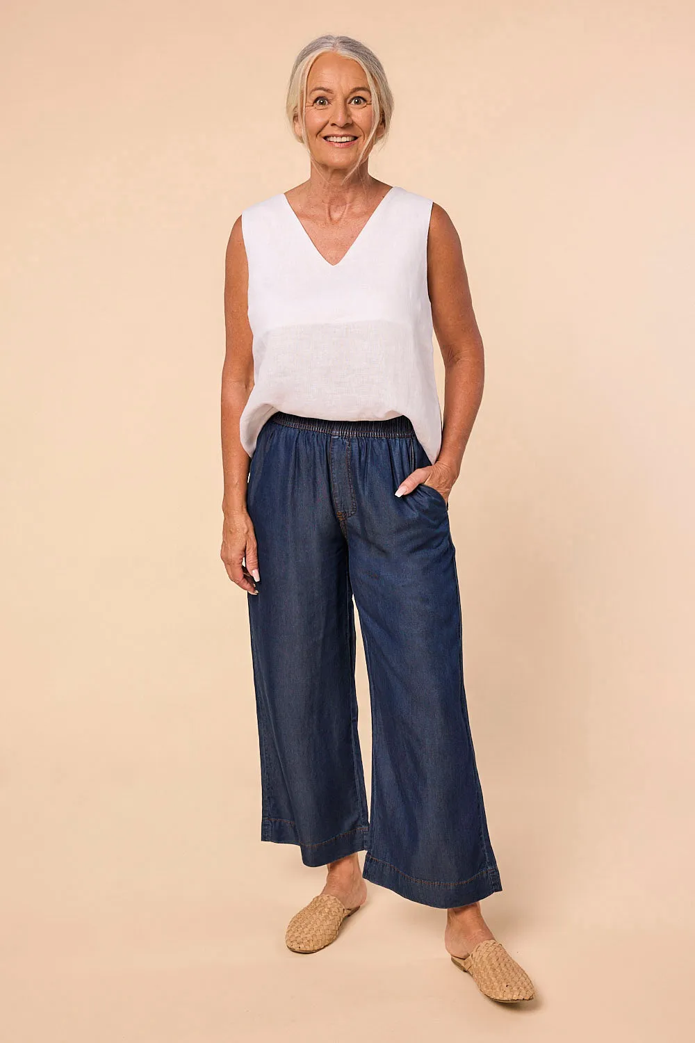 Breezy Cropped Relaxed Tencel Pant in Dark Wash