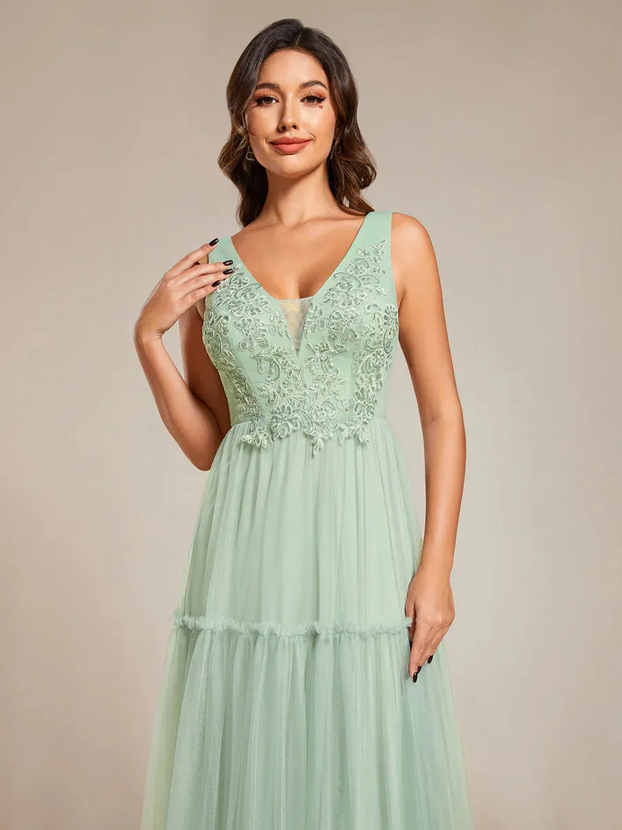 Embroidery V Neck Chiffon Evening Dress With Sleeveless