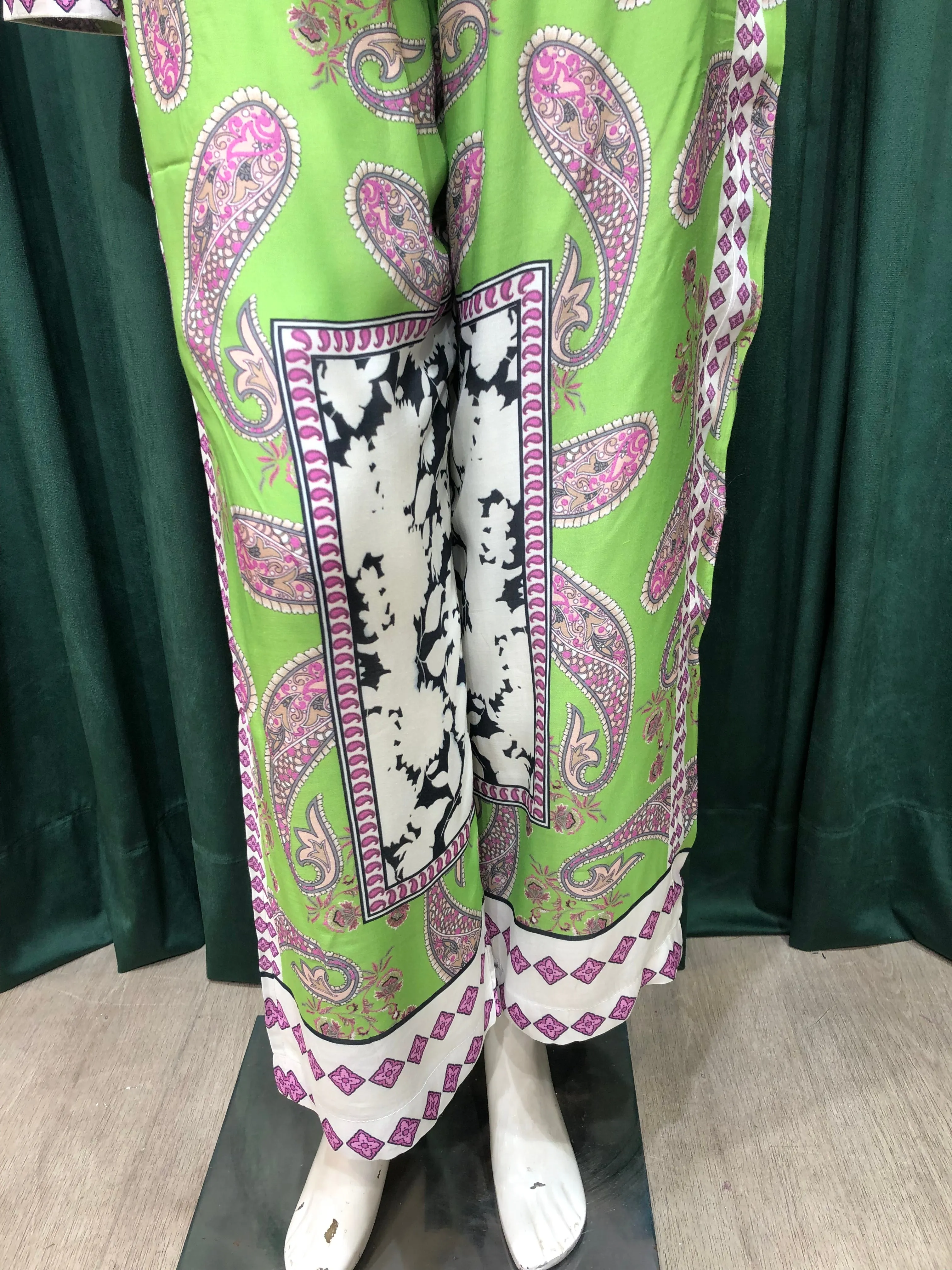 Green Muslin Silk Co ord Set With Digital Print