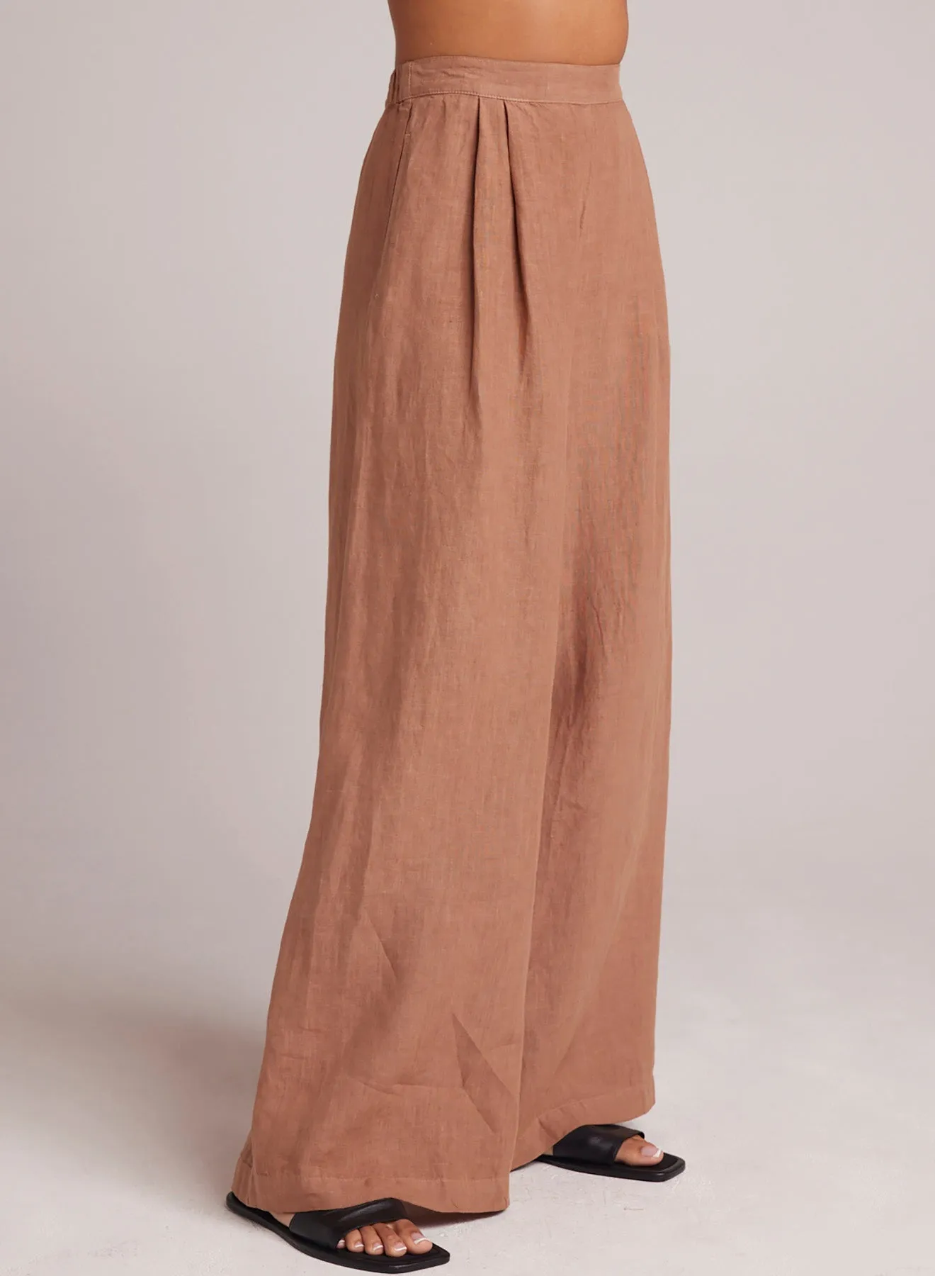 High Waisted Linen Pleated Pant  - Desert Brown