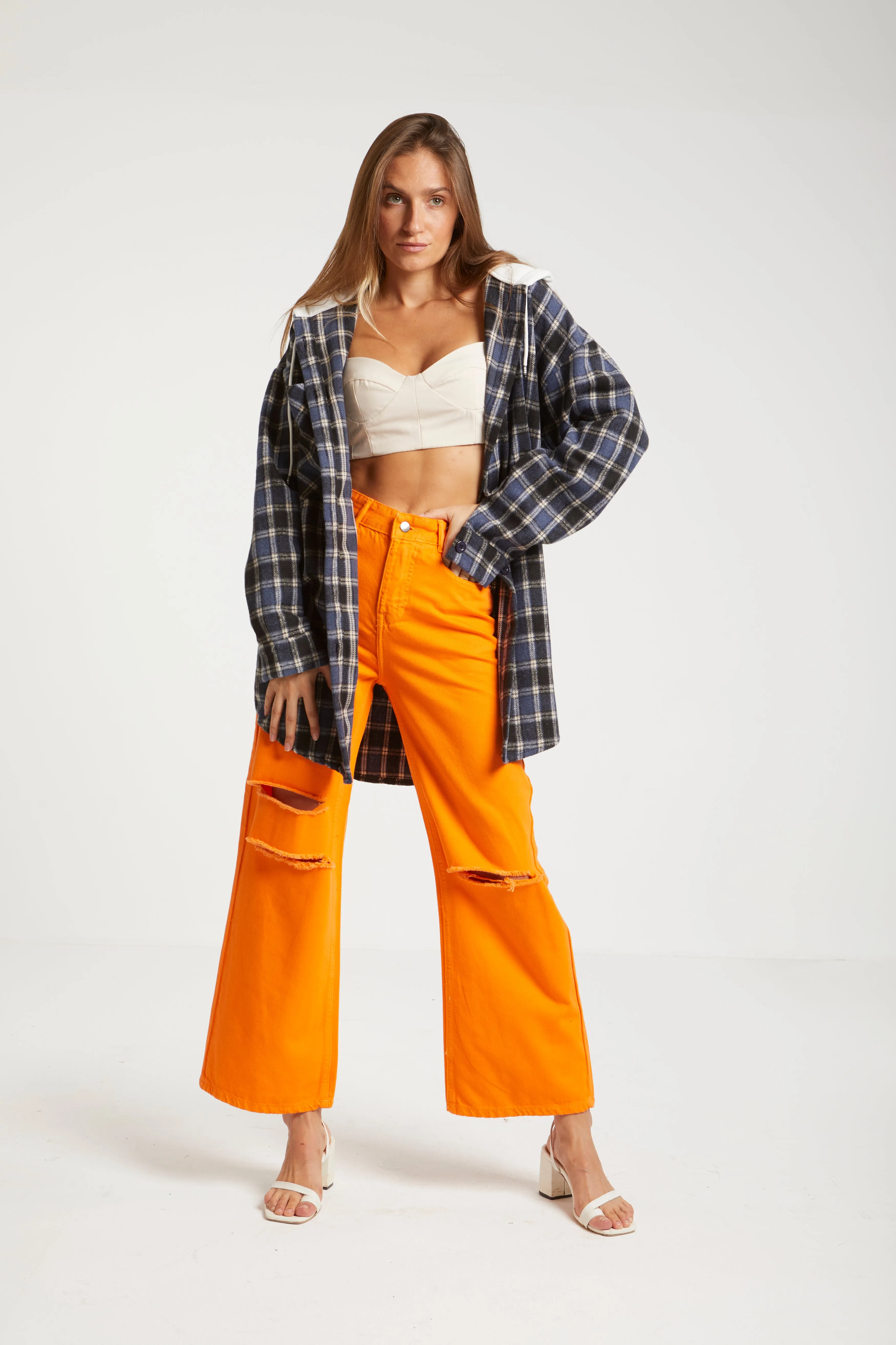 RIPPED WIDE LEG JEANS IN ORANGE